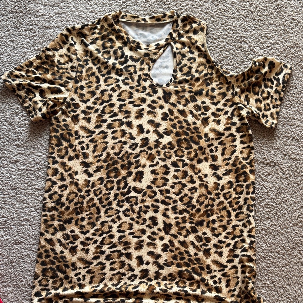 Leopard Print Woman’s Shirt